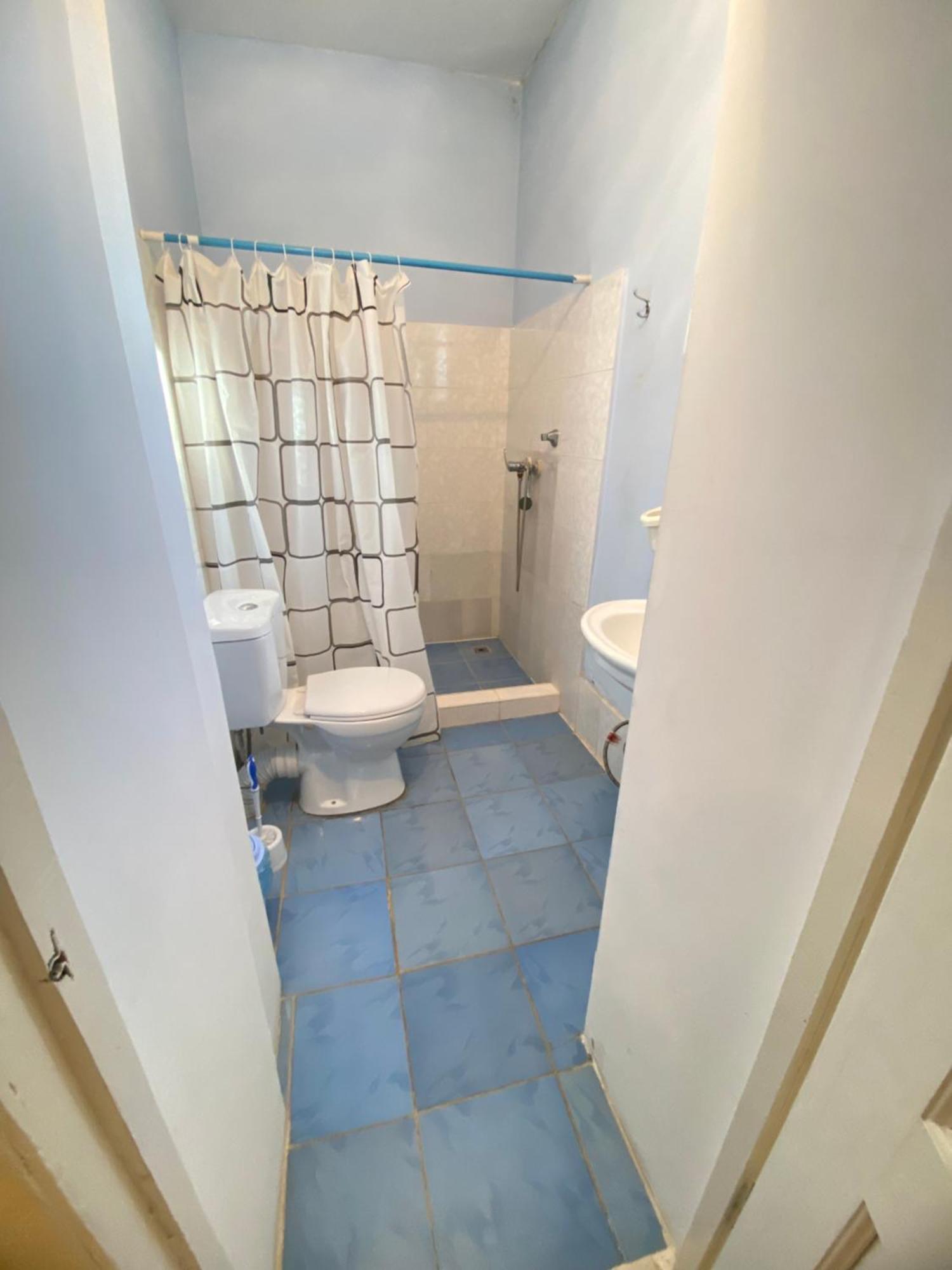 Osobyi Guest House Чолпон-Ата Екстериор снимка